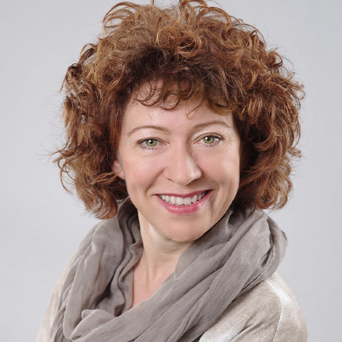 Marion Bach als Cover Roma Annerose Malifix